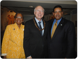 Secretary-Salazar-with-Governor-DeJongh-and-Del-Christensen.jpg
