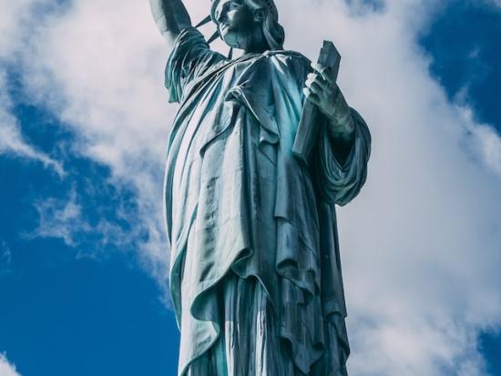 Picture of the Statue of Liberty in New York City